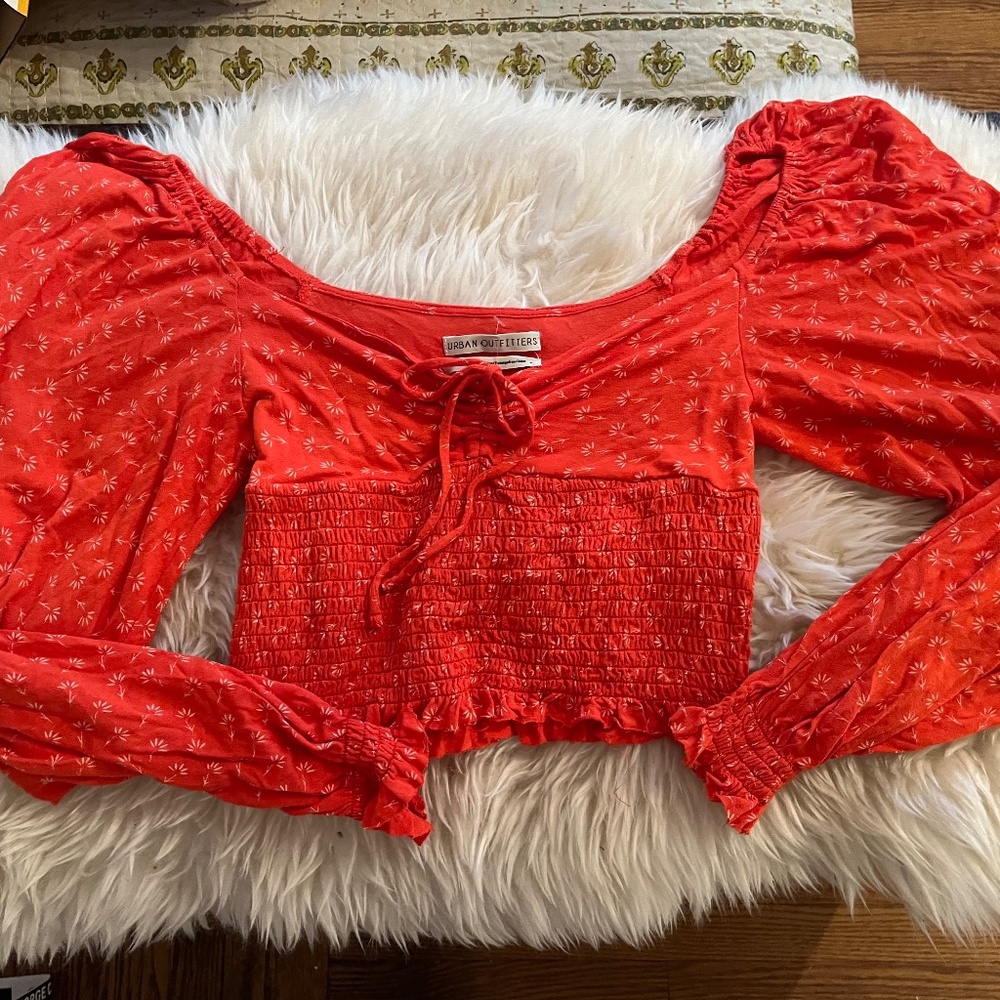 Urban Outfitters Red Floral Crop Top, size M